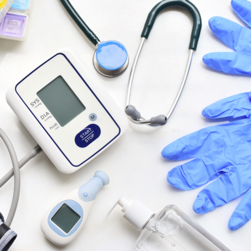 Clinibax: Más de 30 años cuidando la salud. Clinibax: Más de 30 años cuidando la salud.